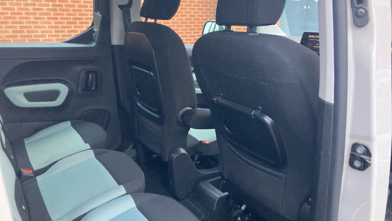 Citroen Berlingo 1.5 BlueHDi 130 Flair M 5dr EAT8 Diesel Estate